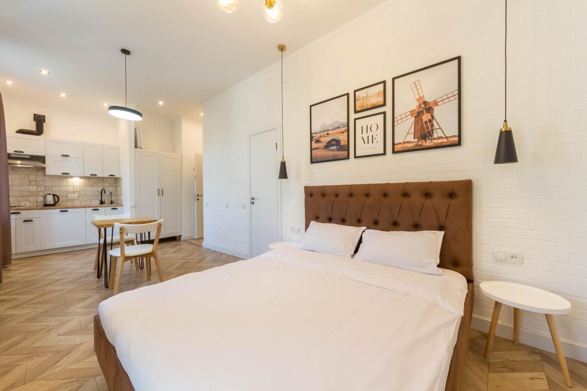 Central Dayflat Apartments Kiev Bagian luar foto